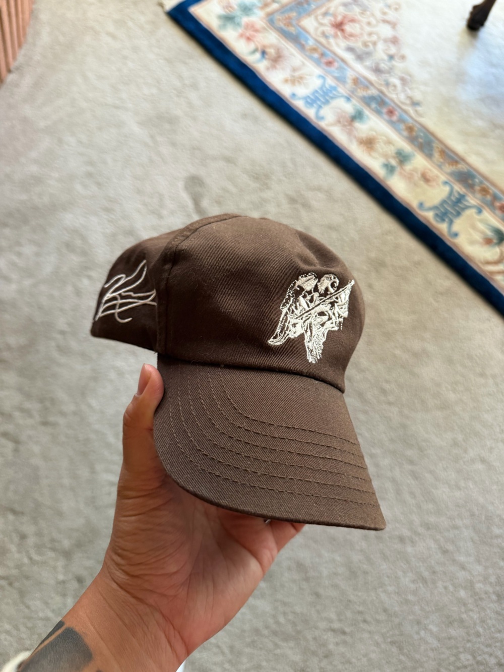 Richie Le angel hat brown